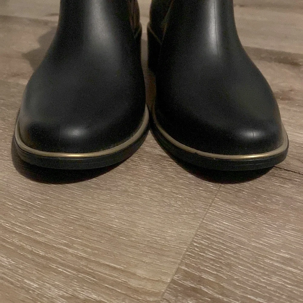 EUC [kate spade] Cheetah Print Black Ankle Bootie Rainboots Women’s Sz 9.0 - Picture 12 of 13